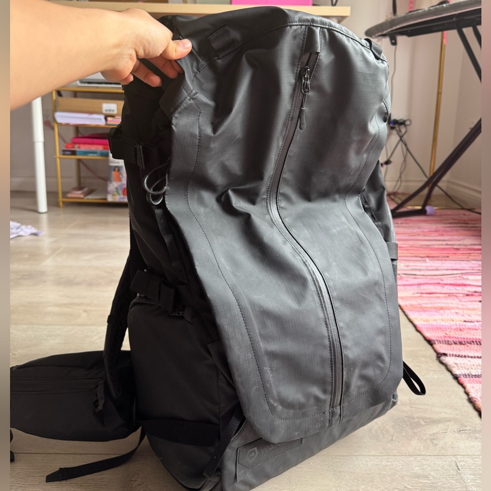 WANDRD Fernweh 50L Pack sm/md + Deep Camera Cube + Camera Lens Case + Rainfly
